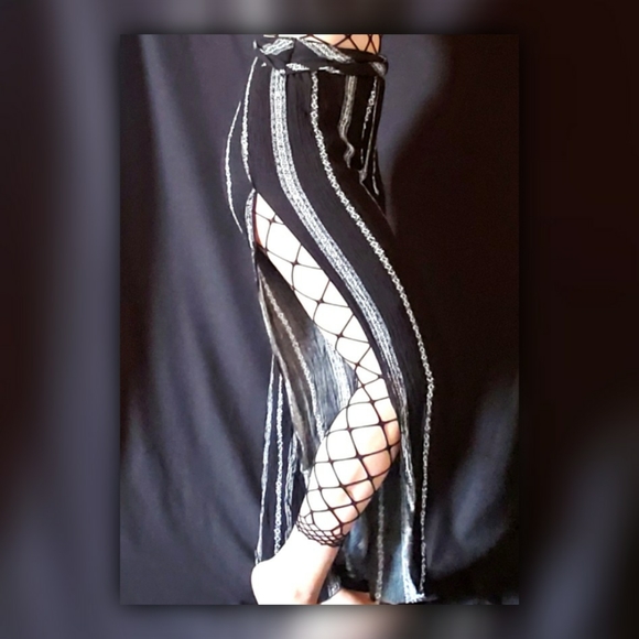 Leg slit Boho high waisted bottoms - Picture 2 of 3